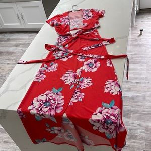 Gorgeous Tropical Two Piece Wrap. Size Small